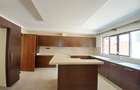 5 Bed Townhouse with En Suite at Lavington Green - 10