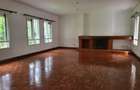 4 Bed House with En Suite at Hill View - 5