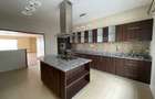 3 Bed Apartment with En Suite in Kileleshwa - 11