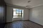 3 Bed Apartment with En Suite at Valley Arcade - 13