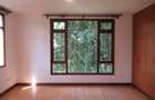 3 Bed Apartment with En Suite at Riverside Drive 009 - 8