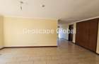 5 Bed House with En Suite in Runda - 2