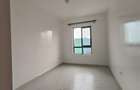4 Bed Apartment with Swimming Pool at City Park - 10