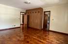 3 Bed Townhouse with En Suite in Karen - 12