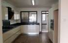 3 Bed Apartment with En Suite at Parklands - 6