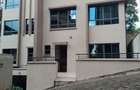5 Bed Townhouse with En Suite in Lavington - 19