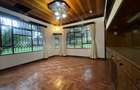 5 Bed House with En Suite in Runda - 9