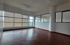 2,734 ft² Office with Service Charge Included at Riverside Drive - 1