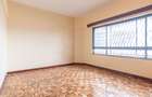 3 Bed Apartment with En Suite in Westlands Area - 11