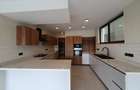 4 Bed Apartment with En Suite at Spring Valley - 6