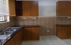 3 Bed Apartment with En Suite at Dennis Pritt Road - 4