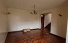 5 Bed Townhouse with En Suite in Lavington - 3