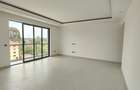 3 Bed Apartment with En Suite at Brookside - 8