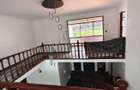 5 Bed House with En Suite in Ridgeways - 8