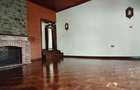 4 Bed House with En Suite at Rosslyn - 13