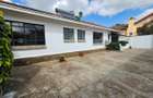 5 Bed House with En Suite in Runda - 3