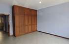 Commercial Property with Service Charge Included in Kilimani - 12