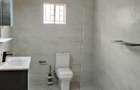 4 Bed House with En Suite at Rosslyn - 4