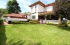 5 Bed House with En Suite in Rosslyn - 2
