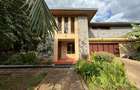 4 Bed Villa with En Suite in Runda - 1