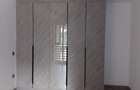 2 Bed Apartment with En Suite in Riverside - 19
