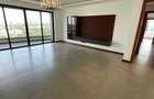 4 Bed Apartment with En Suite in Riverside - 5