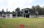 6 Bed Villa with En Suite at Nyari - 3