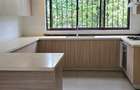 5 Bed Townhouse with En Suite at Lavington Green - 18