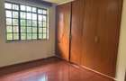4 Bed Townhouse with En Suite in Ridgeways - 10