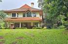 5 Bed House with En Suite at Rosslyn Park - 1