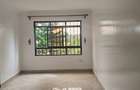 7 Bed House with En Suite at Hillcrest - 16
