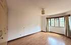 Serviced 3 Bed Apartment with En Suite in Spring Valley - 11
