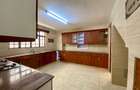 4 Bed Townhouse with En Suite at Lavington - 7