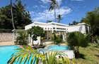 4 Bed House with En Suite at Watamu Beach - 6