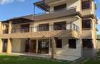 6 Bed Townhouse with En Suite in Karen - 15