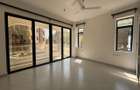 4 Bed Apartment with En Suite in Nyali Area - 3