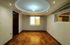 5 Bed Townhouse with En Suite in Lavington - 9