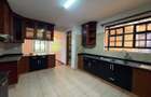 4 Bed Townhouse with En Suite in Lavington - 11