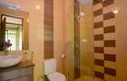 2 Bed Apartment with En Suite in Brookside - 4