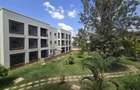 Serviced 2 Bed Apartment with En Suite at Northlands - 10