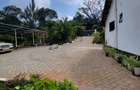 4 Bed House with En Suite in Loresho - 9