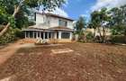 4 Bed Townhouse with En Suite in Lavington - 1