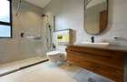 4 Bed Apartment in Loresho - 11