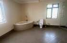 2 Bed House with En Suite in Runda - 17