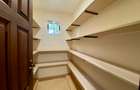 5 Bed Townhouse with En Suite in Spring Valley - 10
