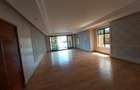 5 Bed Townhouse with En Suite at Lavington - 6