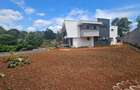 5 Bed House with En Suite in Nyari - 9