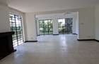 4 Bed Townhouse with En Suite in Lavington - 2