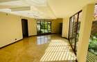 5 Bed House with En Suite in Runda - 6