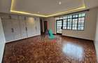 4 Bed Townhouse with En Suite in Lavington - 7